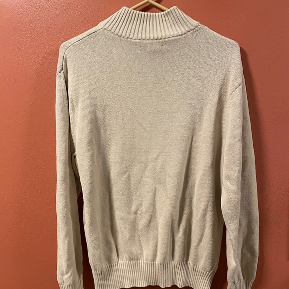 Men’s 3/4 Zip Sweater. - Picture 2 of 3